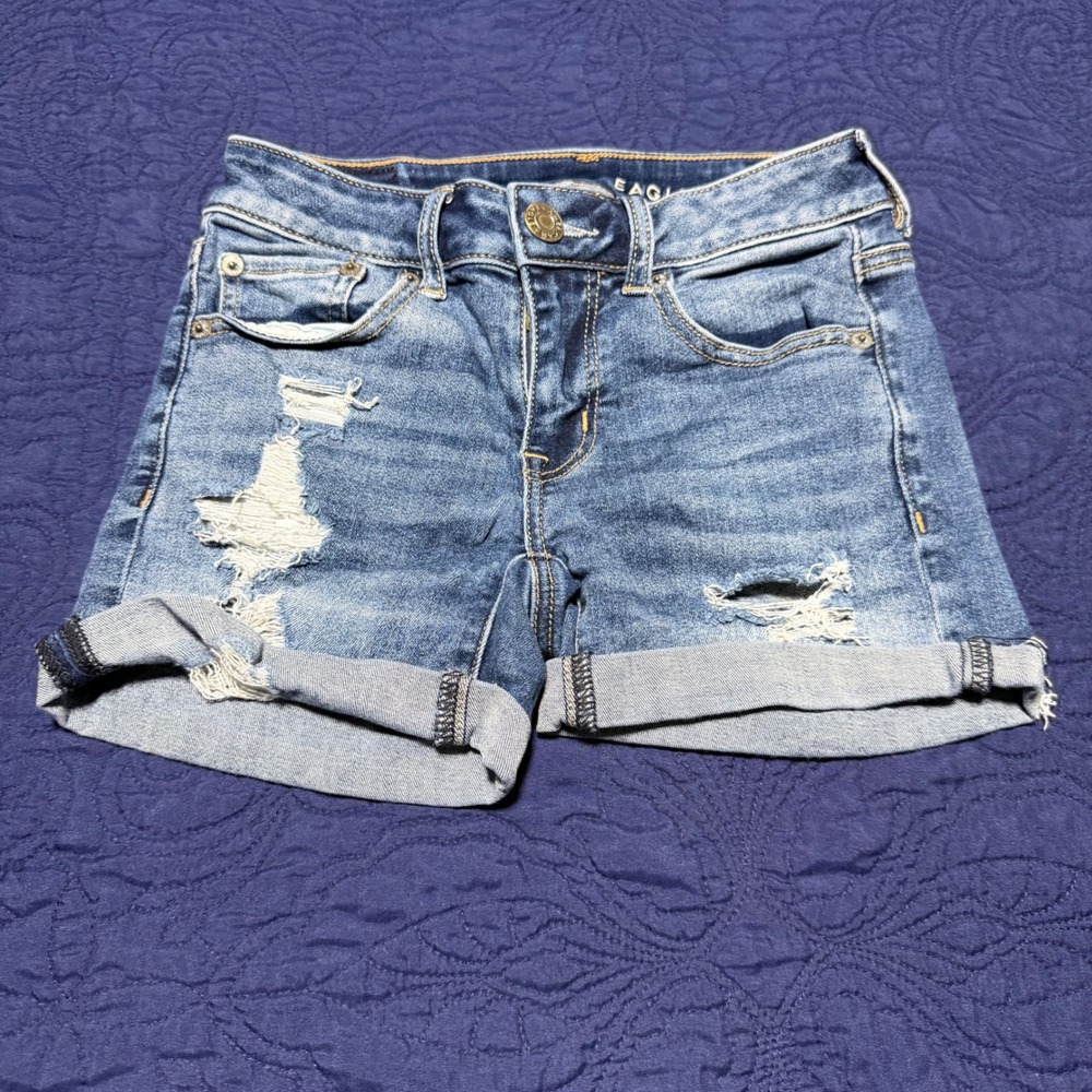 American Eagle Next Level Stretch Distressed Denim Midi Shorts Blue Size 00